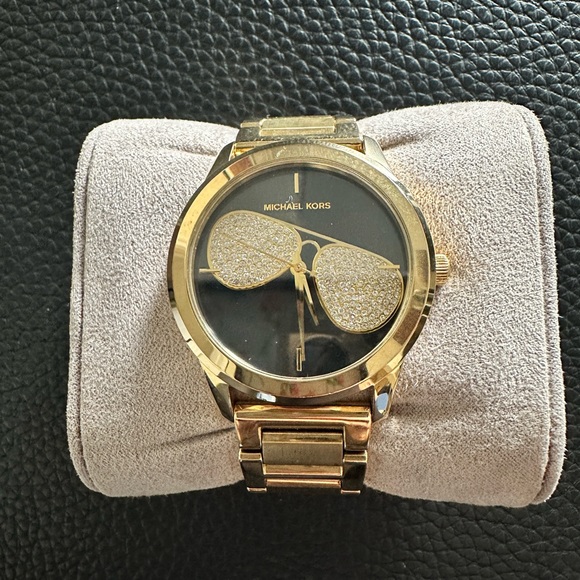 Michael Kors Crystal Aviator Watch - Picture 5 of 5
